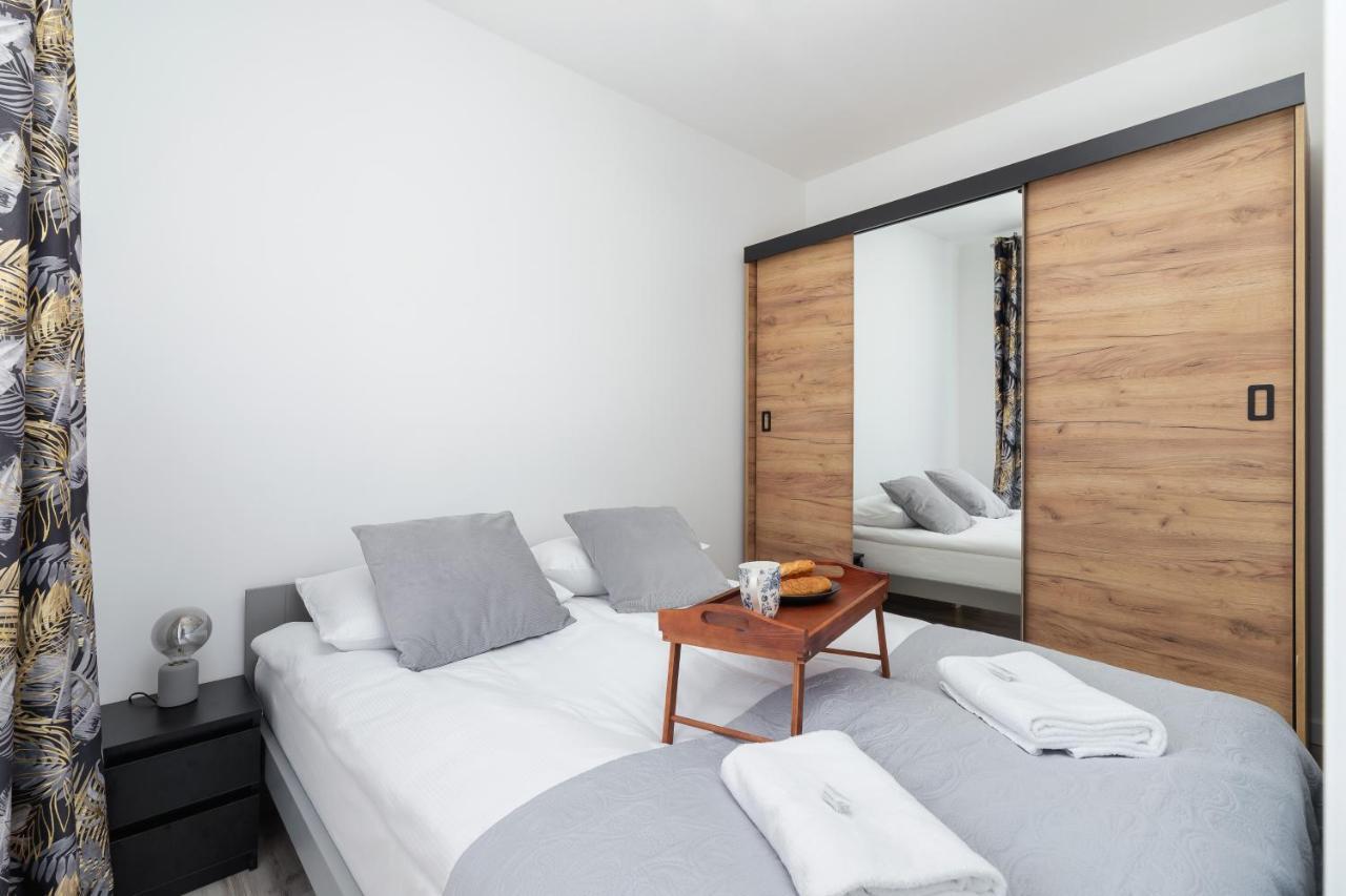 Salsa Apartments Cracow By Renters クラクフ エクステリア 写真